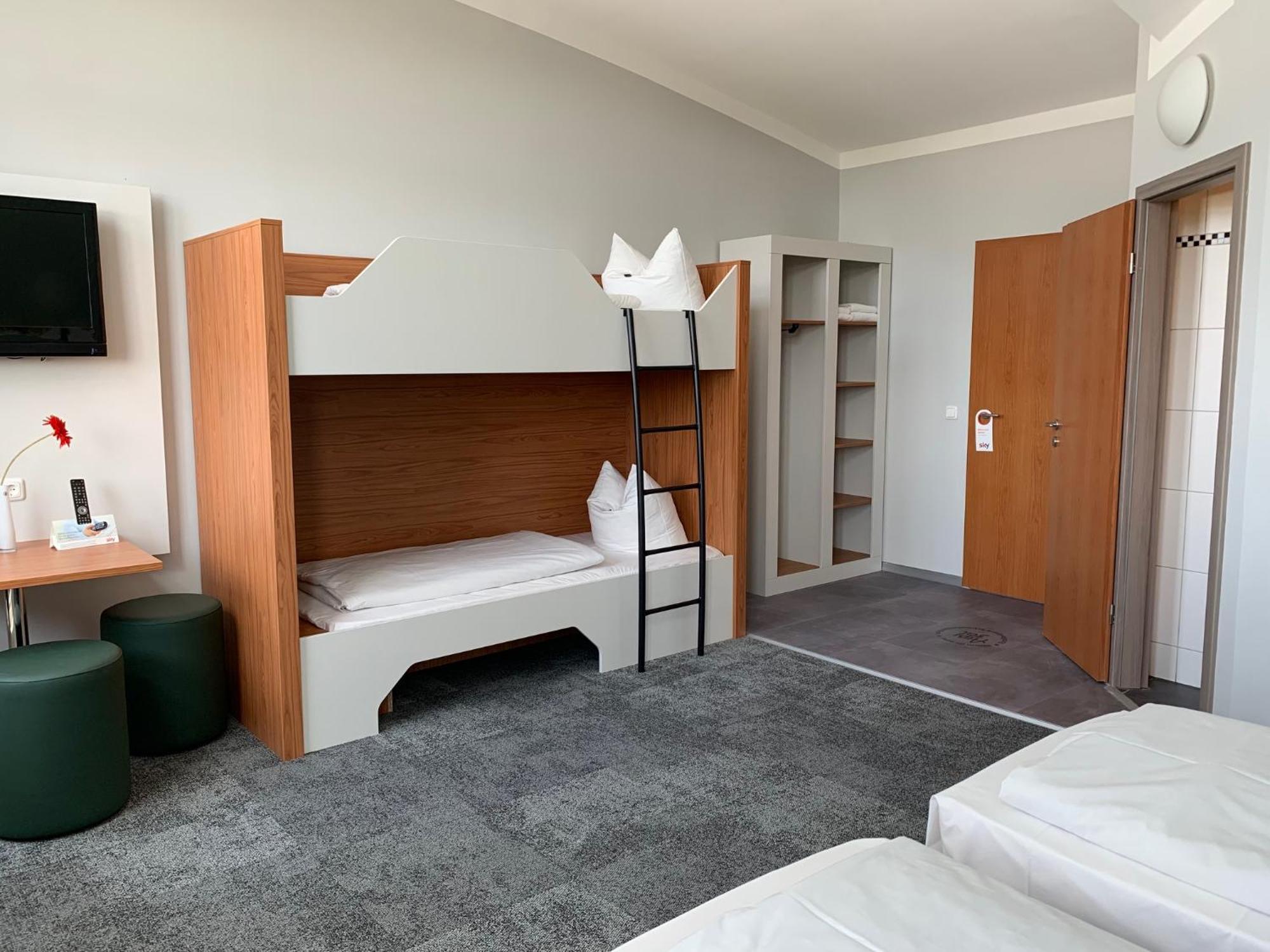 Auszeit Das Hotel Schweitenkirchen Exteriör bild