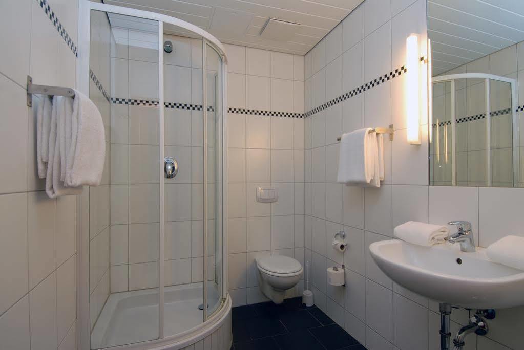 Auszeit Das Hotel Schweitenkirchen Exteriör bild